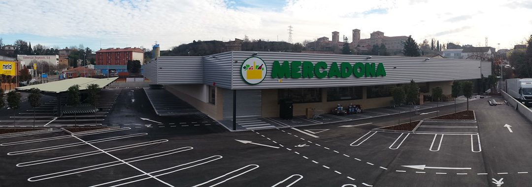 Rotulación de nuevo supermercado Mercadona en Coll de Vic